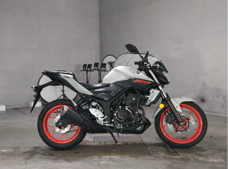 Мотоцикл Yamaha MT-03 з пробігом 15520 km