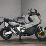 Мотоцикл Honda X-ADV750 з пробігом 1030 km