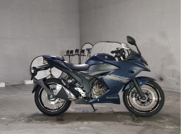 Мотоцикл Suzuki GIXXER250SF с пробегом 8485 km