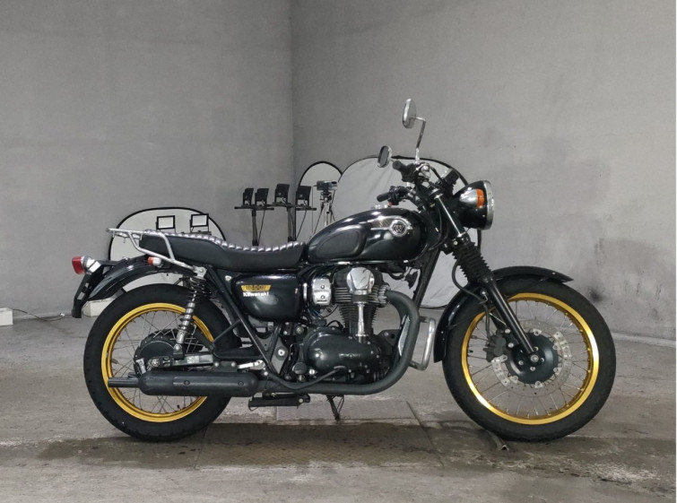 Мотоцикл Kawasaki W800 з пробігом 49071 km