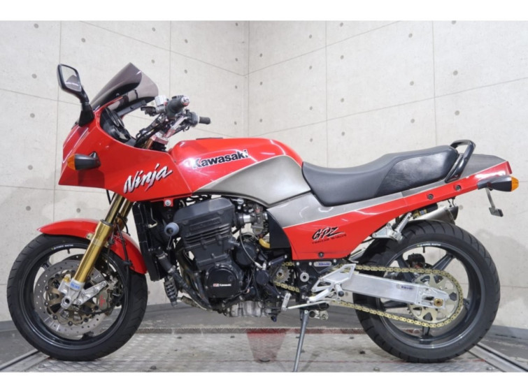 Мотоцикл Kawasaki GPZ900R с пробегом 46444 km