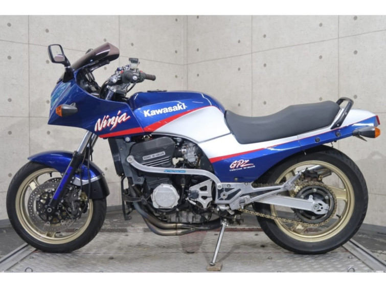 Мотоцикл Kawasaki GPZ900R с пробегом 16310 km