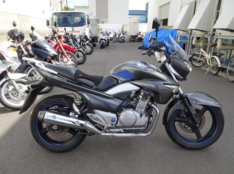 Мотоцикл Suzuki GSR250 с пробегом 16676 km