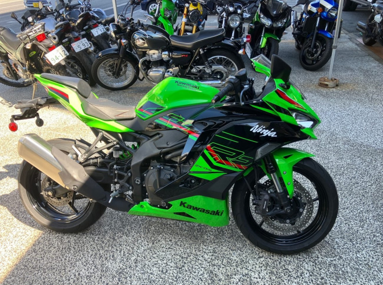 Мотоцикл Kawasaki NINJA ZX-4RR з пробігом 29985 km