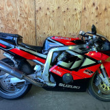 Мотоцикл Suzuki GSX-R400 з пробігом 12621 km