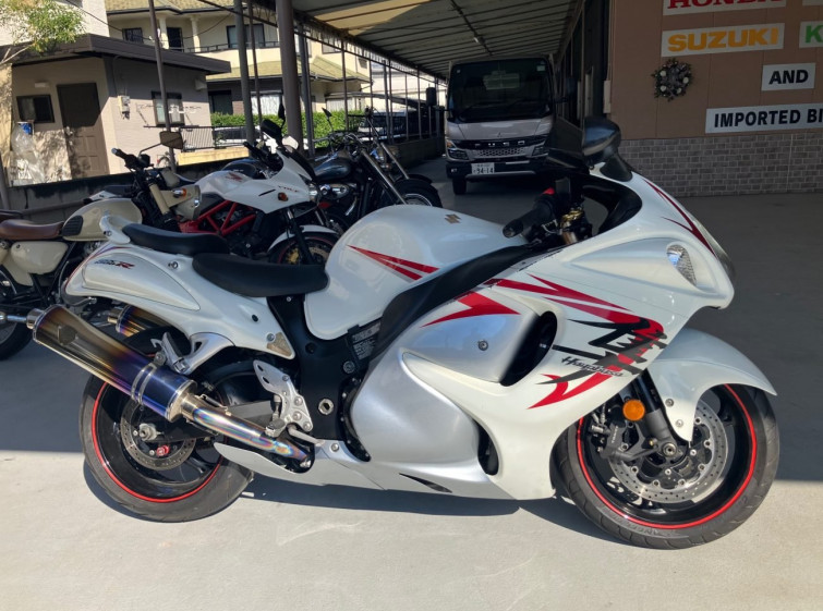 Мотоцикл Suzuki GSX1300R HAYABUSA з пробігом 14801 km
