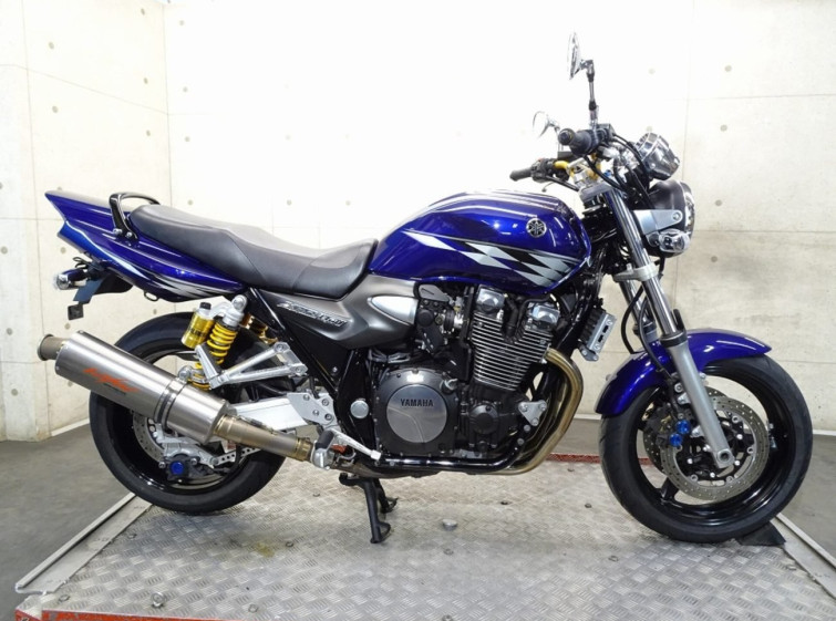 Мотоцикл Yamaha XJR1300 з пробігом 18934 km