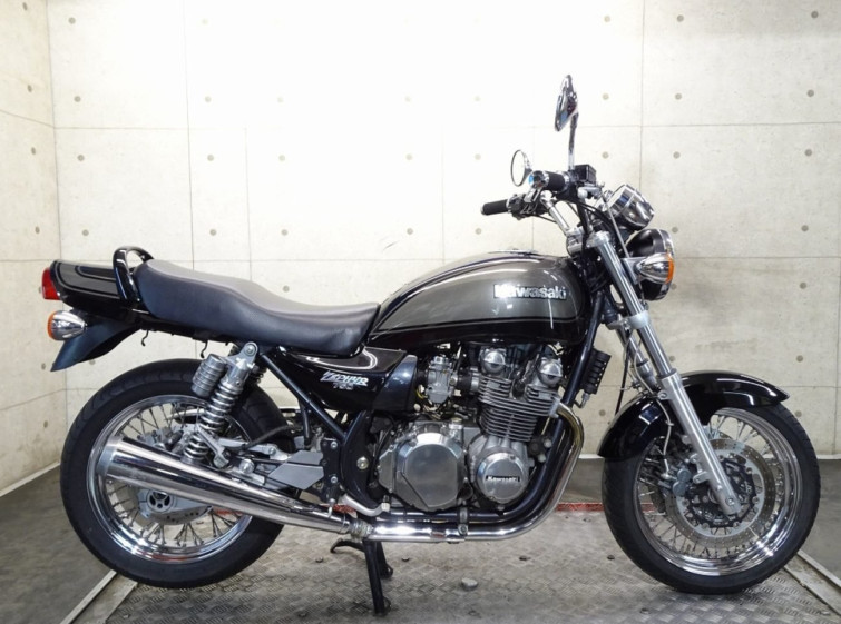 Мотоцикл Kawasaki ｾﾞﾌｧｰ750RS с пробегом 29421 km