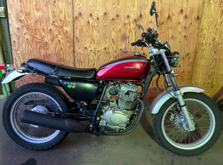 Мотоцикл Honda CB223S с пробегом 7312 km