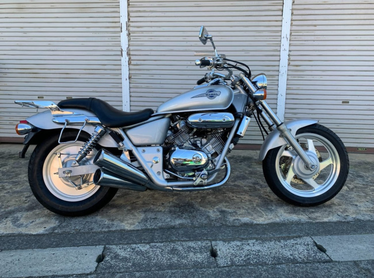 Мотоцикл Honda MAGNA250 с пробегом 15627 km