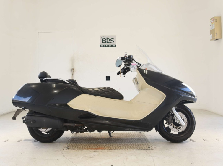 Мотоцикл Yamaha MAXAM250 с пробегом 20107 km