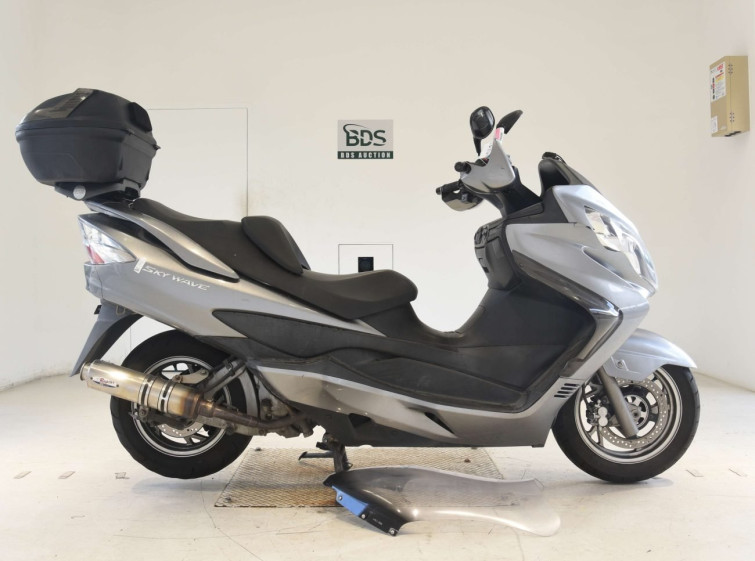 Мотоцикл Suzuki SKYWAVE 250 з пробігом 81452 km