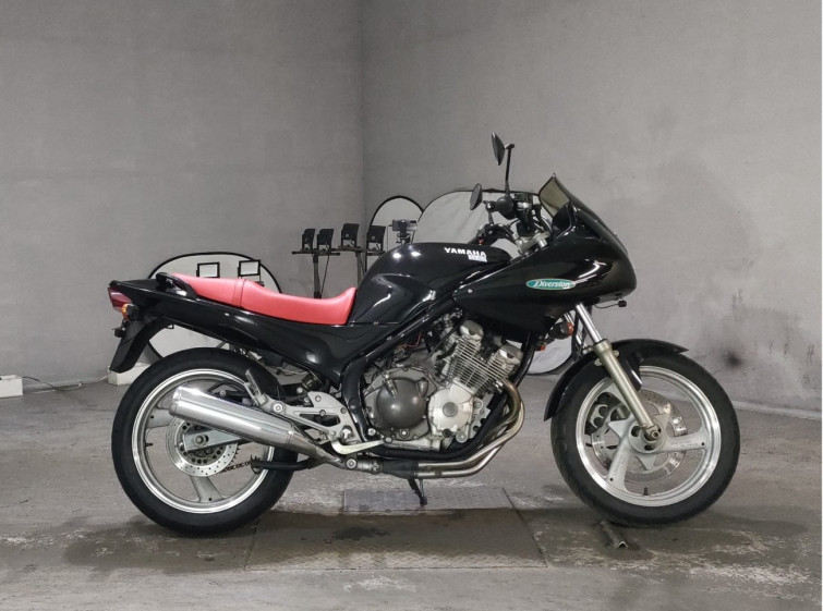 Мотоцикл Yamaha XJ400 DIVERSION K з пробігом 16451 km