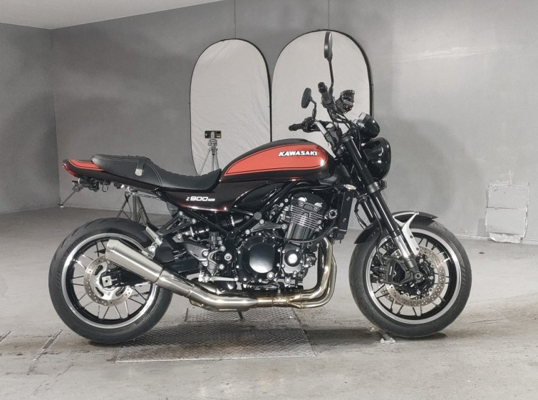 Мотоцикл Kawasaki Z900RS с пробегом 13411 km
