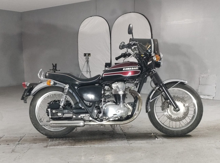 Мотоцикл Kawasaki W650 с пробегом 80343 km