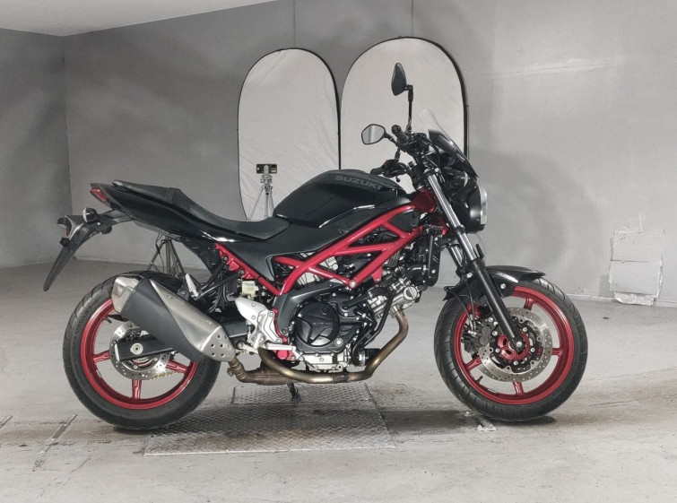 Мотоцикл Suzuki SV650 з пробігом 28502 km