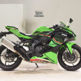 Мотоцикл Kawasaki ZX-4RR с пробегом 1396 km