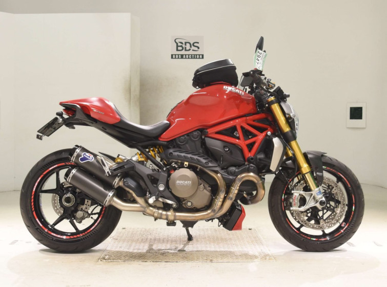 Мотоцикл Ducati MONSTER 1200S з пробігом 18481 km