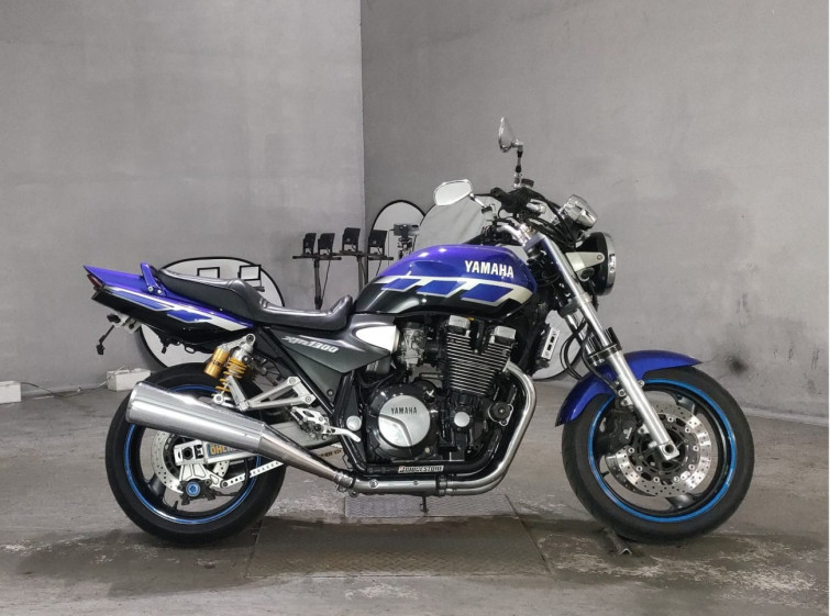 Мотоцикл Yamaha XJR1300 з пробігом 65295 km