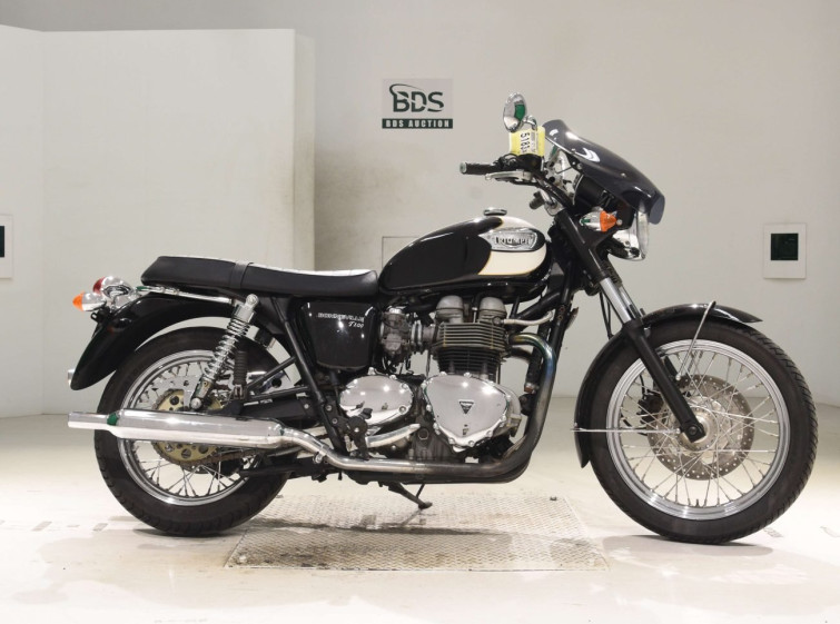 Мотоцикл Triumph BONNEVILLE T100 з пробігом 46403 km