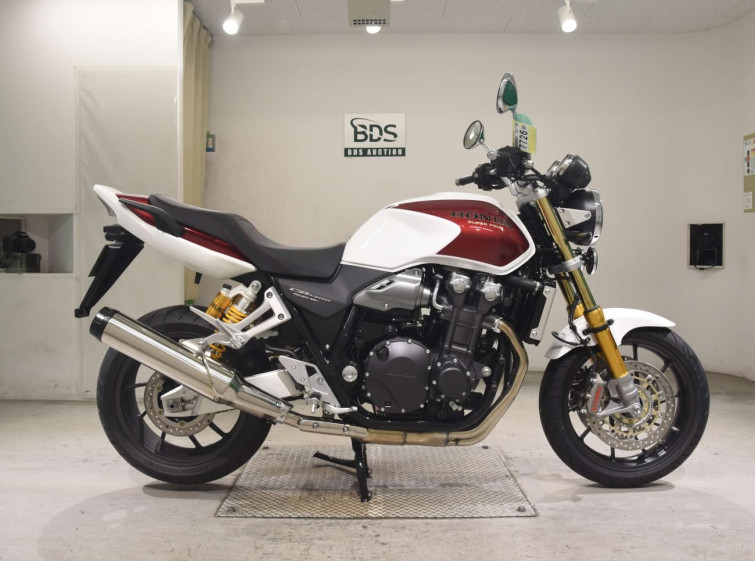 Мотоцикл Honda CB1300SF с пробегом 15 km