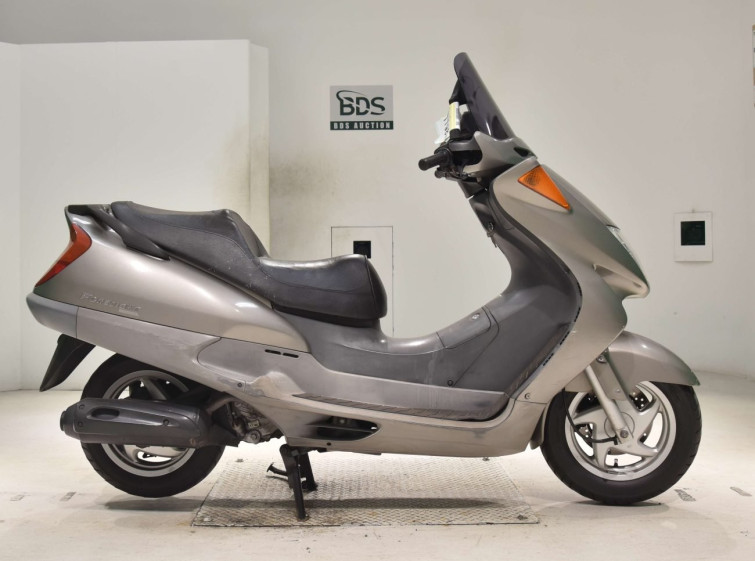 Мотоцикл Honda FORESIGHT з пробігом 43673 km