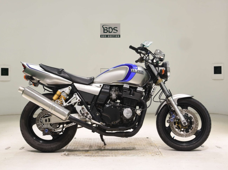 Мотоцикл Yamaha XJR400 з пробігом 43368 km