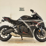 Мотоцикл Honda CBR650R з пробігом 9980 km