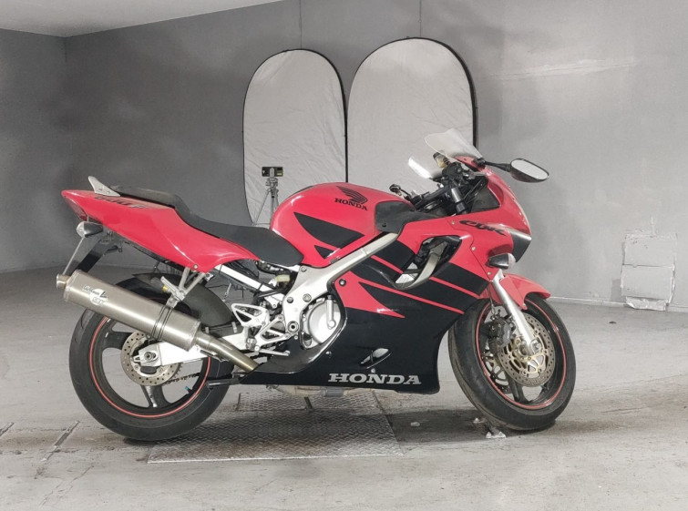 Мотоцикл Honda CBR600F з пробігом 75812 km