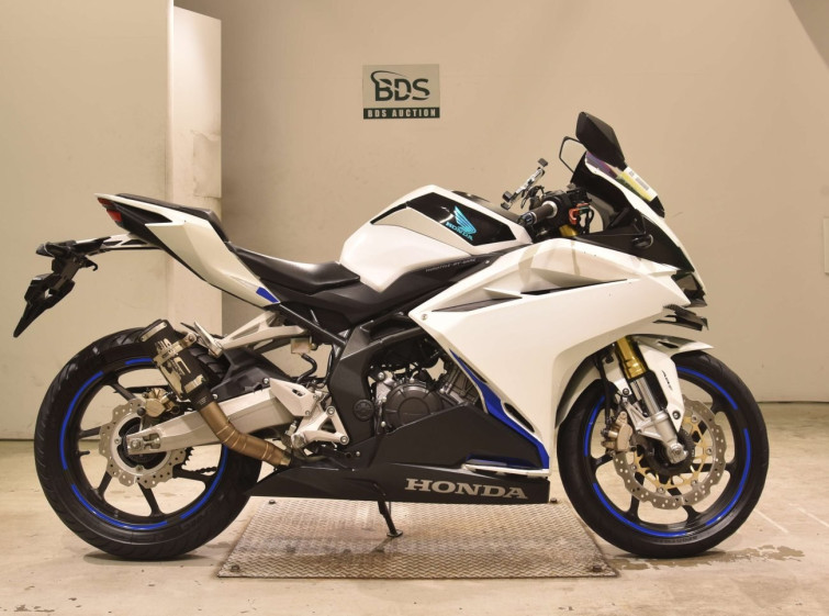 Мотоцикл Honda CBR250RRA с пробегом 12840 km