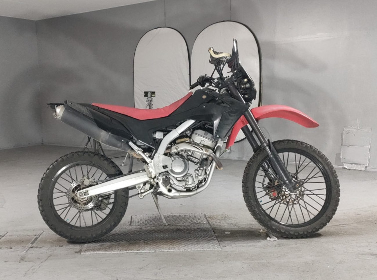 Мотоцикл Honda CRF250L з пробігом 85831 km