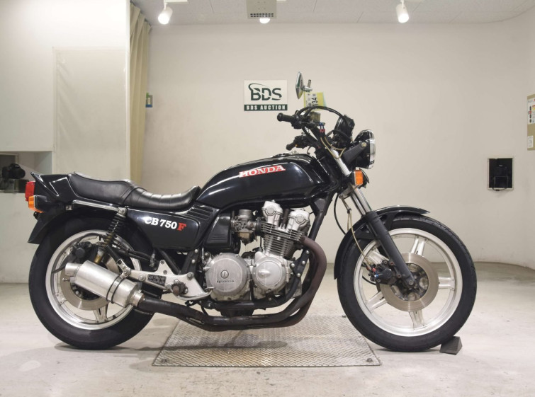 Мотоцикл Honda CB750SFA з пробігом 62366 km