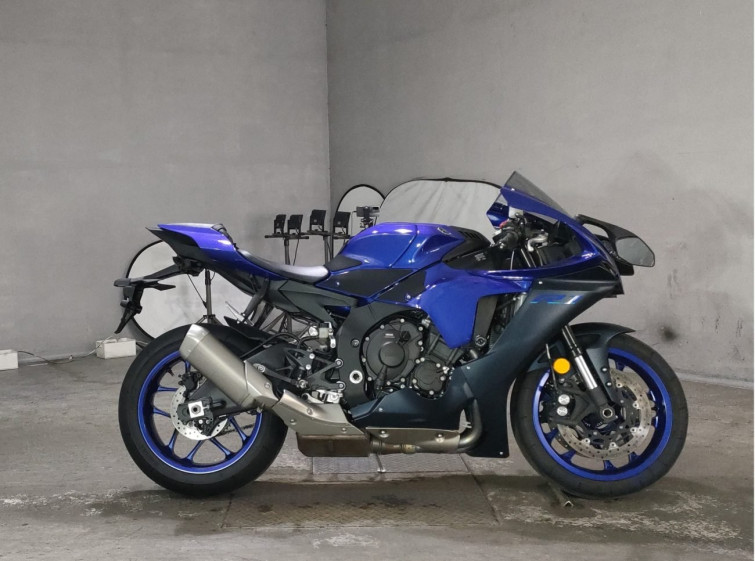 Мотоцикл Yamaha YZF-R1 с пробегом 7150 km
