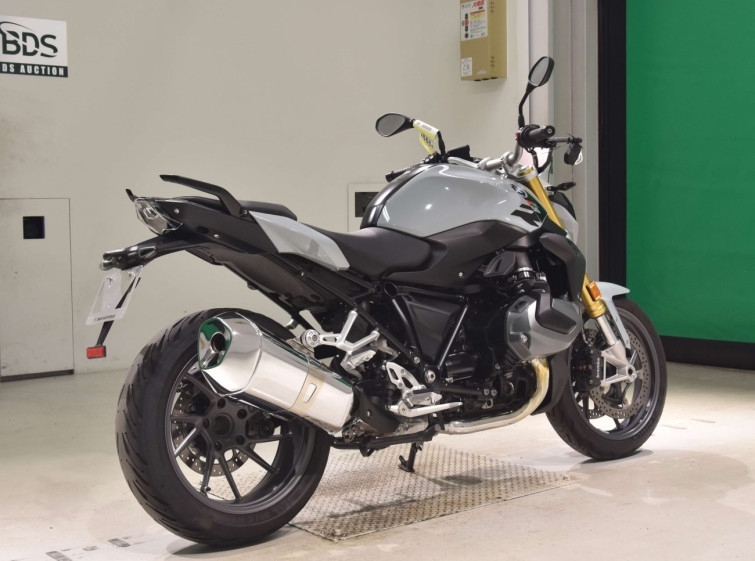 Мотоцикл BMW R1250R з пробігом 8816 km