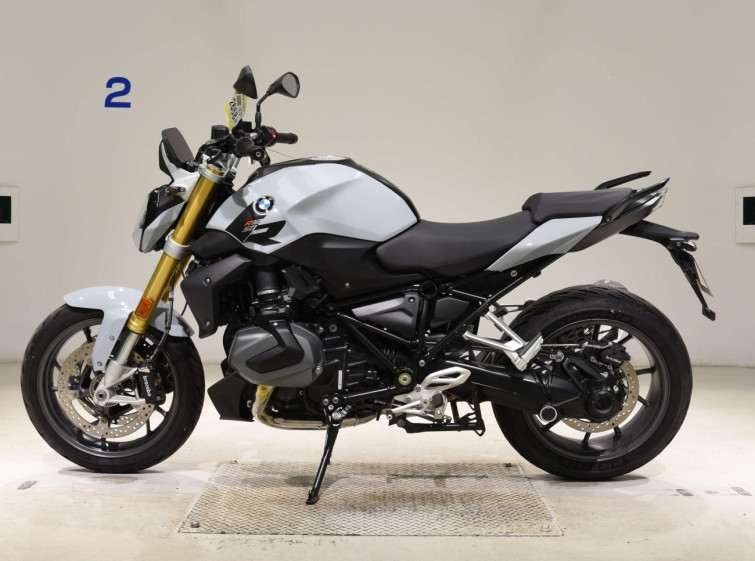 Мотоцикл BMW R1250R з пробігом 8816 km