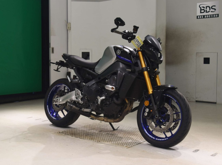 Мотоцикл Yamaha MT-09 с пробегом 11525 km