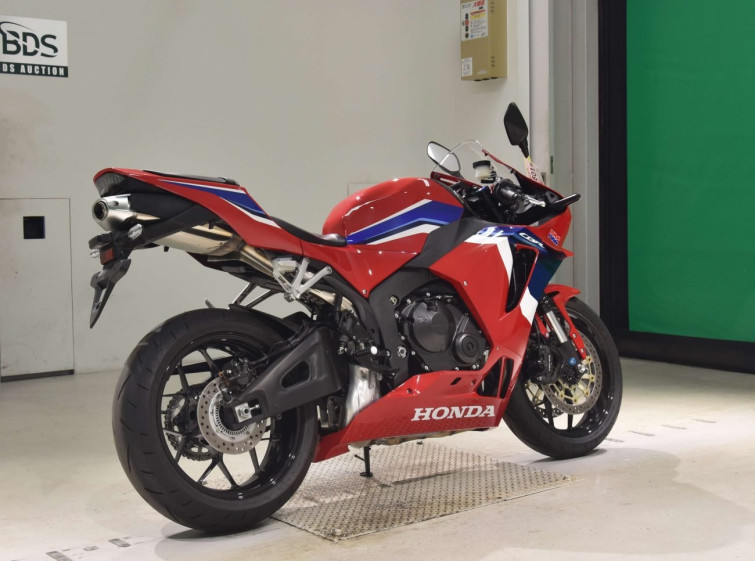 Мотоцикл Honda CBR600RR з пробігом 1554 km