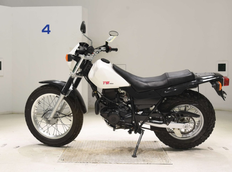 Мотоцикл Yamaha TW200 з пробігом 5460 km