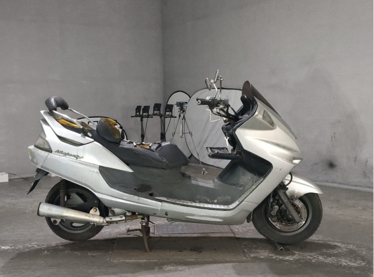 Мотоцикл Yamaha MAJESTY250 з пробігом 32995 km
