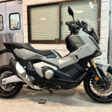 Мотоцикл Honda X-ADV750 з пробігом 8250 km