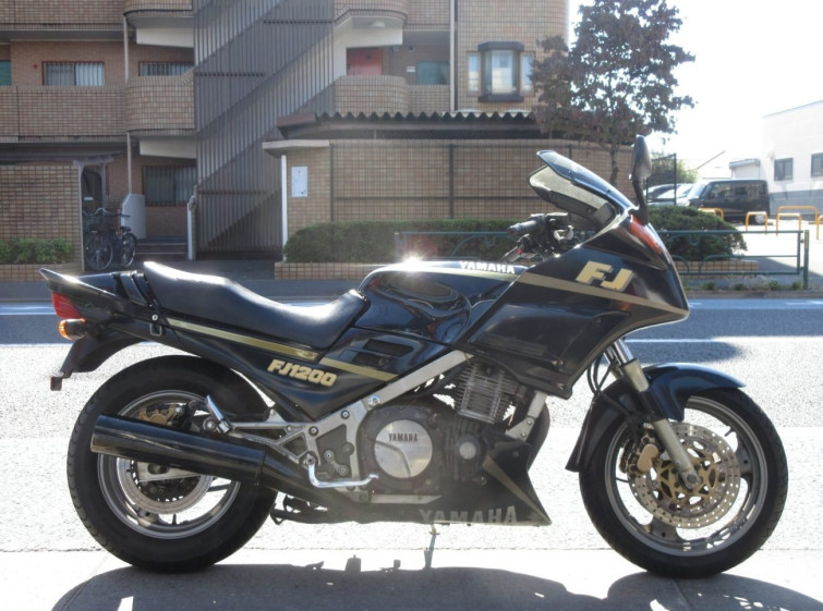 Мотоцикл Yamaha FJ1200 с пробегом 27775 km