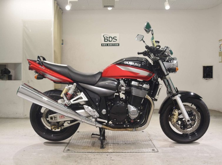 Мотоцикл Suzuki GSX1400 с пробегом 34604 km