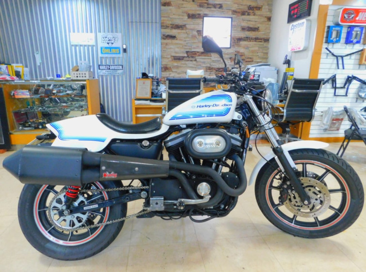 Мотоцикл HD SPORTSTER XL883R з пробігом 10520 km