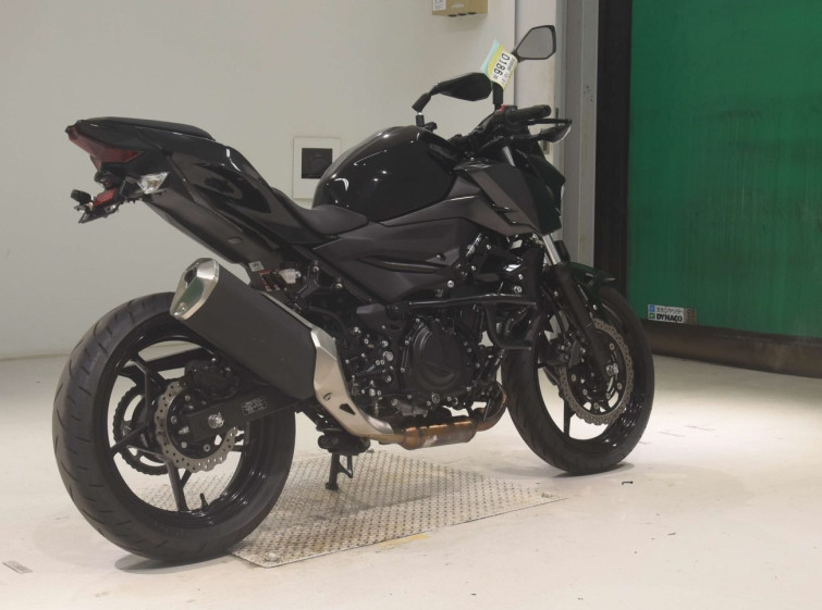 Мотоцикл Kawasaki Z400 с пробегом 4518 km