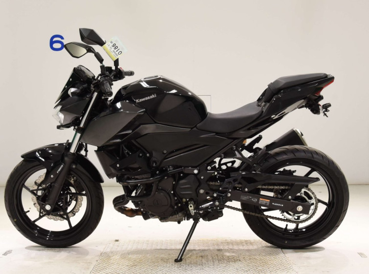 Мотоцикл Kawasaki Z400 с пробегом 4518 km