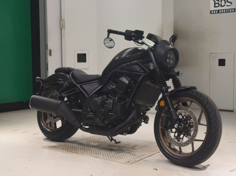 Мотоцикл Honda REBEL CMX1100DCT с пробегом 2290 km