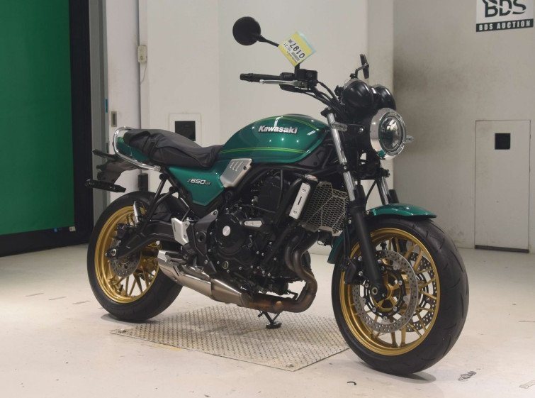 Мотоцикл Kawasaki Z650RS с пробегом 7941 km