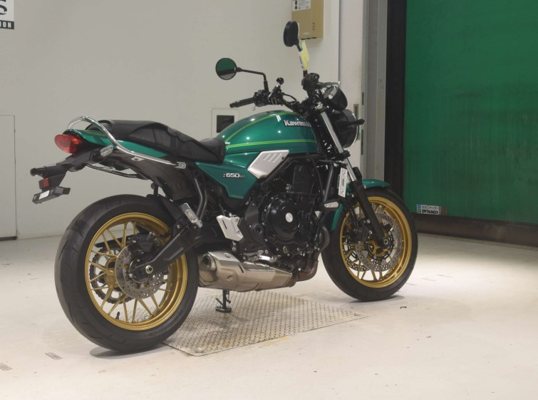 Мотоцикл Kawasaki Z650RS с пробегом 7941 km