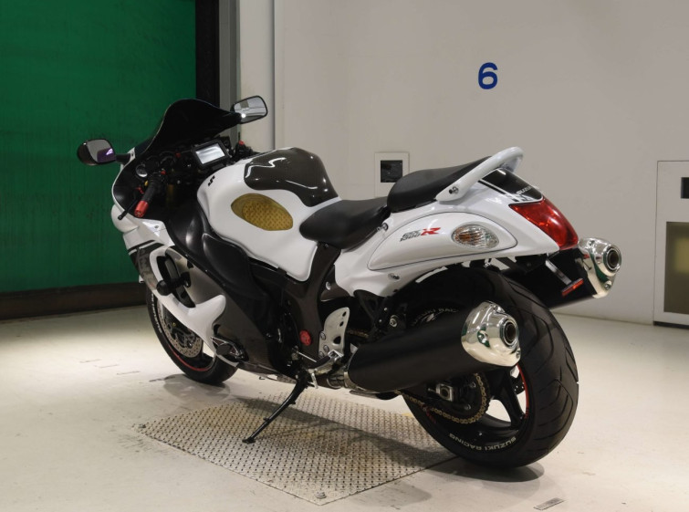 Мотоцикл Suzuki GSX1300R HAYABUSA з пробігом 80454 km