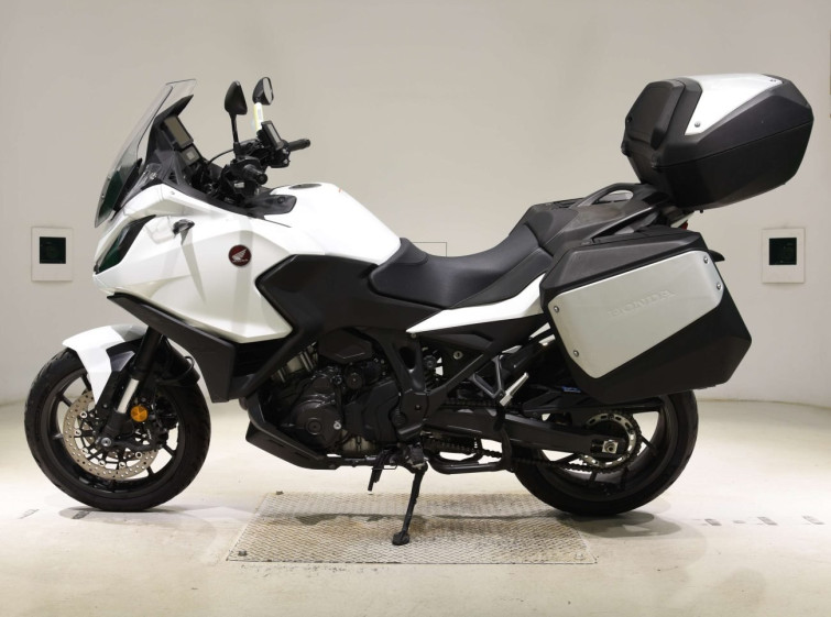 Мотоцикл Honda NT1100 з пробігом 29372 km